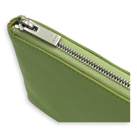 Zip Pouch Green in Calfskin, Silver hardware