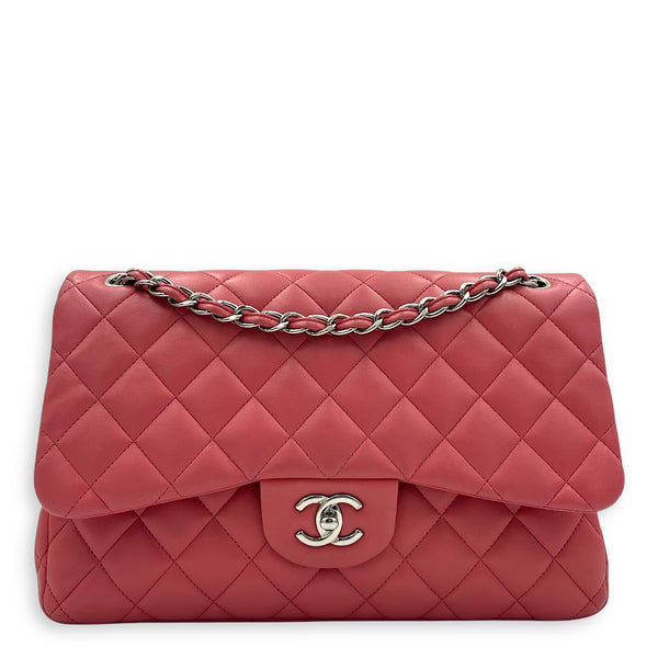 Classic Shoulder Bag Jumbo Pink in Lambskin, Silver hardware