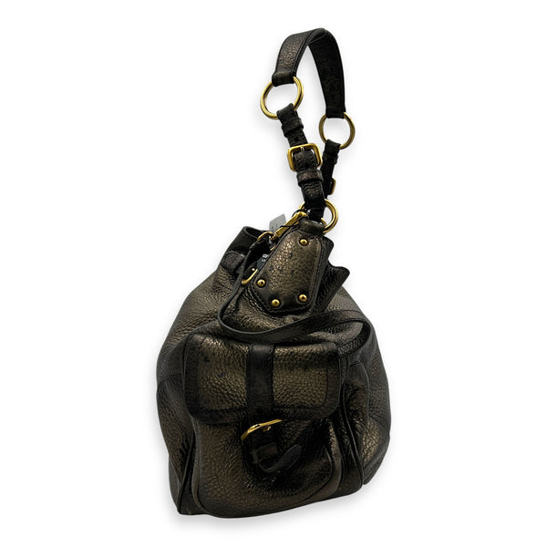 Vit Daino Green Shoulder Bag in Calfskin, Gold hardware