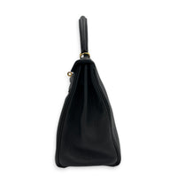 Kelly 28 Noir Top Handle Bag in Togo, Gold hardware