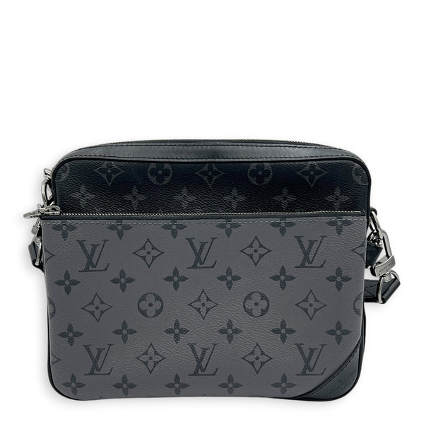 Trio Messenger  Crossbody Bag Black in Coated Canvas, Silver hardware