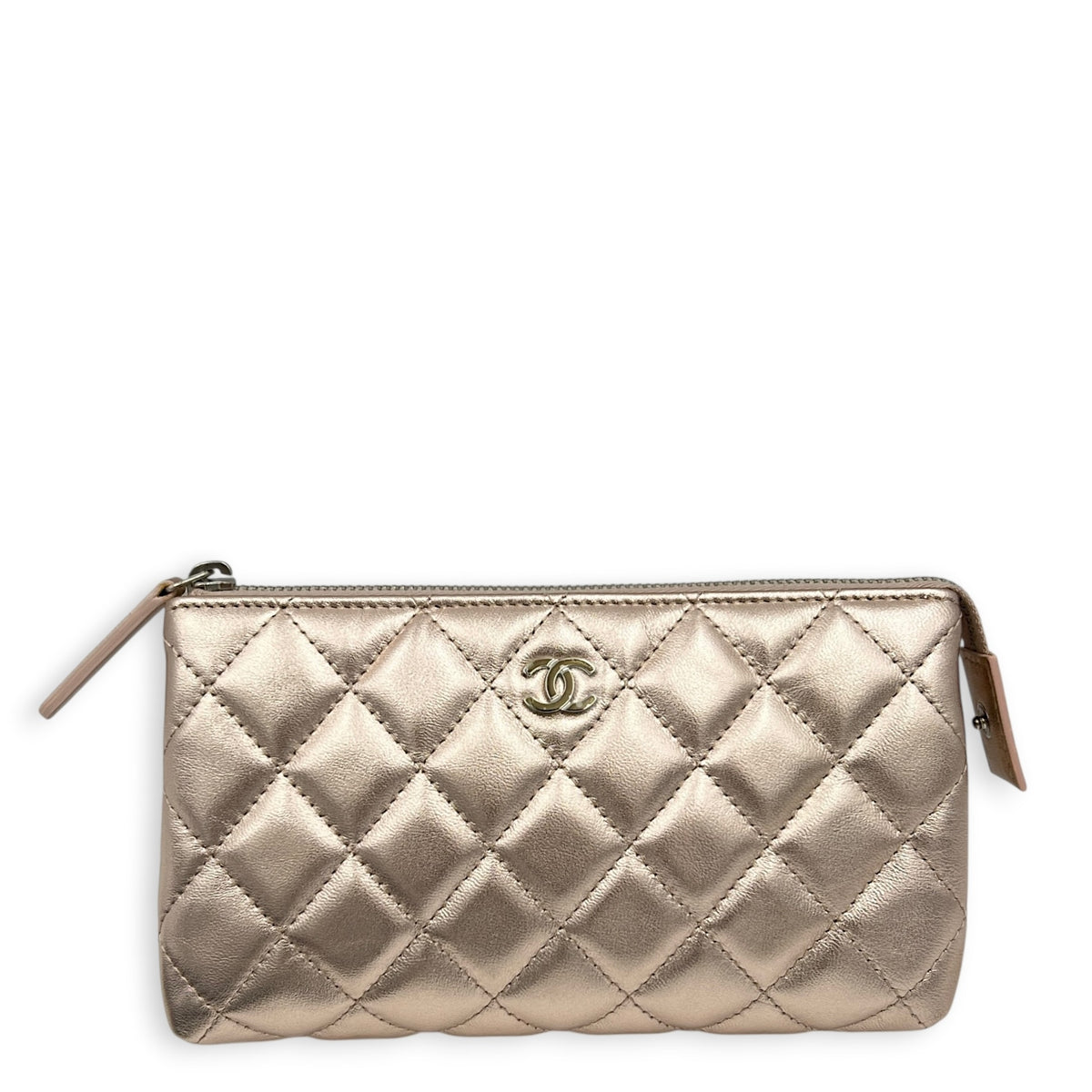 CC Pouch Gold in Lambskin, Silver hardware