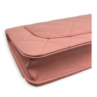 CC Pearl Crush Wallet On Chain Pink in Lambskin, Gold hardware