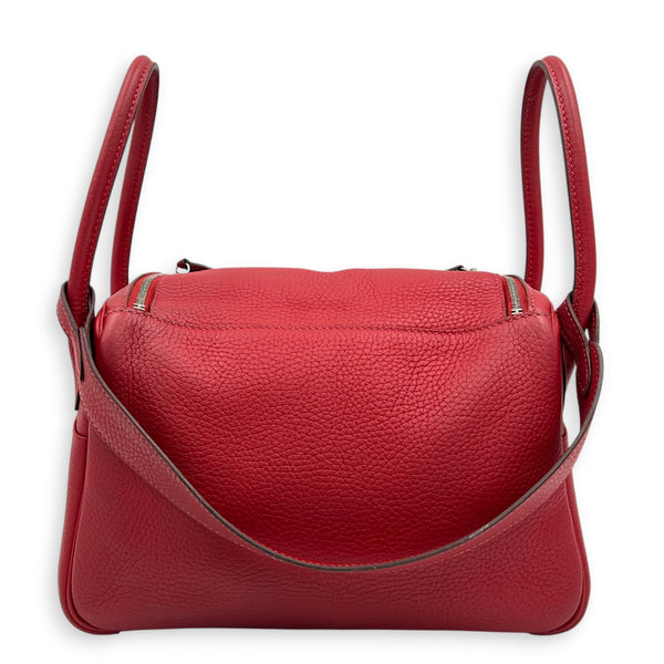 Lindy 26 Geranium Shoulder Bag in Clemence, Silver hardware