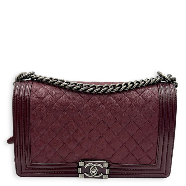 Boy Shoulder Bag Medium Red in Calfskin, Ruthenium hardware