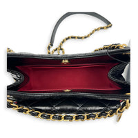 Shiny Crumpled Quilted CC Hobo Bag Small Black in Calfskin, Gold hardware