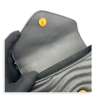 New Wave Shoulder Bag Black in Calfskin, Gold hardware