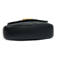 New Wave Shoulder Bag Black in Calfskin, Gold hardware