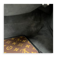 Carryall Vibe Shoulder Bag Black in Calfskin, Silver hardware