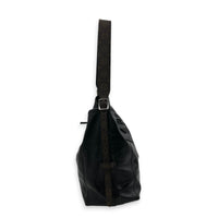 Carryall Vibe Shoulder Bag Black in Calfskin, Silver hardware