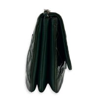 CC Shoulder Bag Green in Patent Leather, Silver hardware