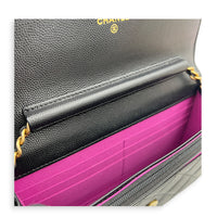 CC Wallet On Chain Black in Caviar Leather, Gold hardware