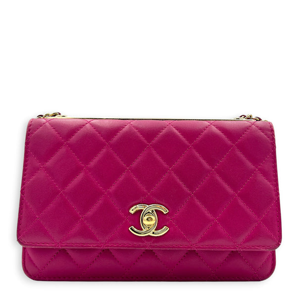 CC Trendy Pink Wallet On Chain in Lambskin, Gold hardware
