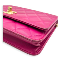 CC Trendy Pink Wallet On Chain in Lambskin, Gold hardware