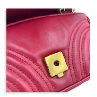 GG Marmont Shoulder Bag Small Hibiscus Red in Lambskin, Gold hardware