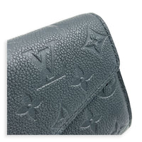 Sarah Wallet Black in Monogram Empreinte Leather, Gold hardware