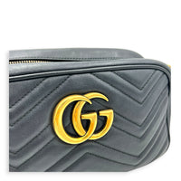 GG Marmont Shoulder Bag Small Black in Calfskin, Gold hardware