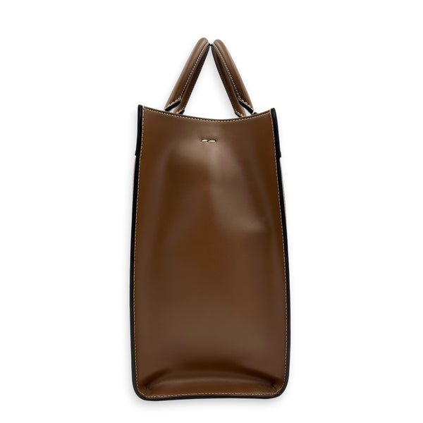 Sunshine Brown Tote Bag in Raffia, Gold hardware