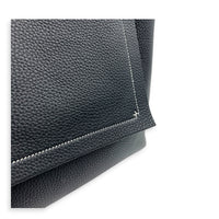 Cabasellier 31 Black Tote Bag in Clemence