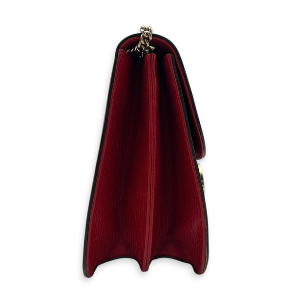 Interlocking G Wallet On Chain Hibiscus Red in Calfskin, Gold hardware