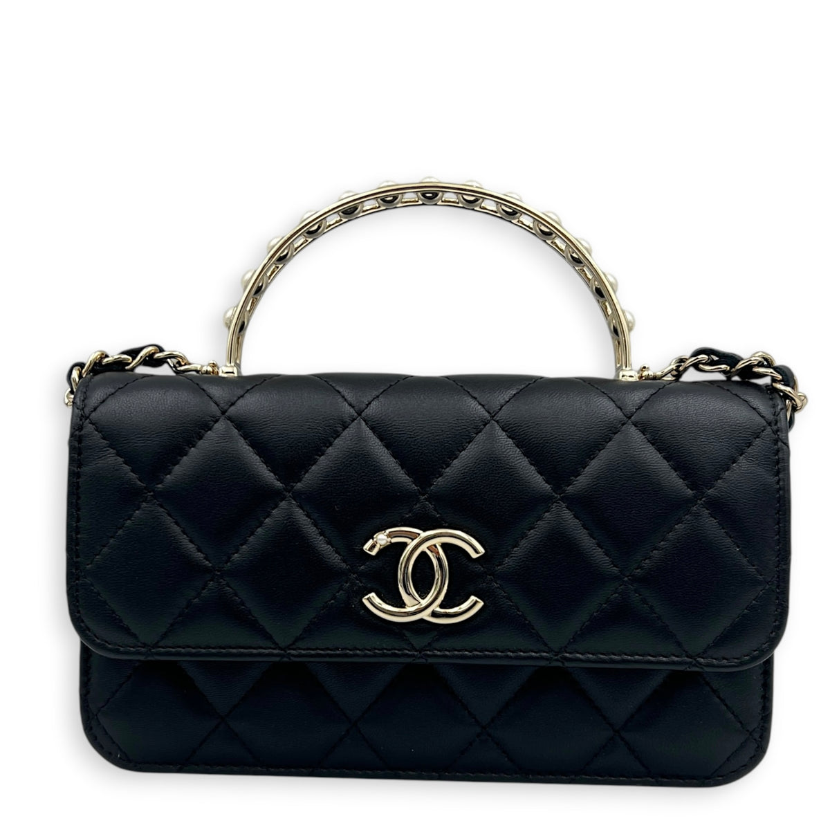 CC Wallet On Chain Black in Lambskin, Gold hardware