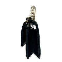 CC Wallet On Chain Black in Lambskin, Gold hardware