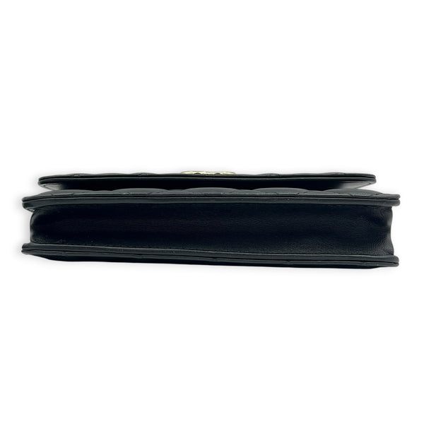 CC Wallet On Chain Black in Lambskin, Gold hardware