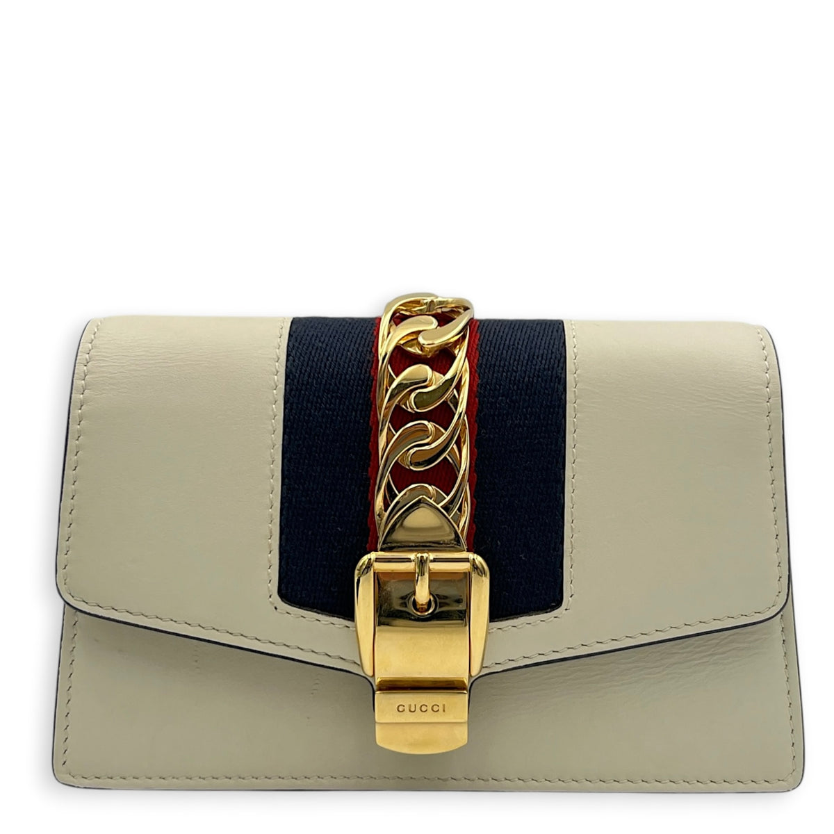 Sylvie Wallet On Chain White in Calfskin, Gold hardware