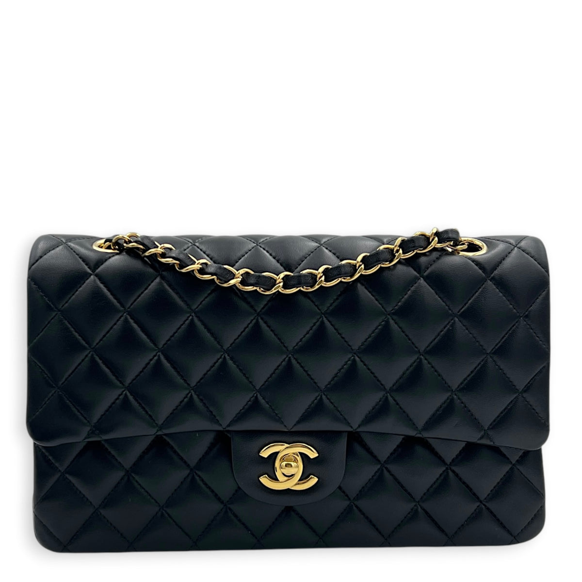 Classic Double Flap Shoulder Bag Medium Black in Lambskin, Gold hardware