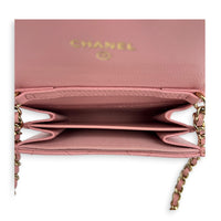 CC Pink Wallet On Chain in Caviar Leather, Gold hardware