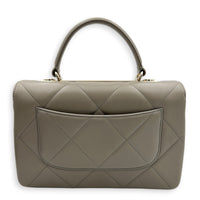 Trendy CC Medium Grey Shoulder Bag in Lambskin, Gold hardware