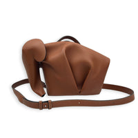 Elephant  Crossbody Bag Large Tan in Calfskin, Silver hardware