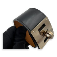 Hermès Kelly Dog Small Black in Calfskin, Palladium hardware_3