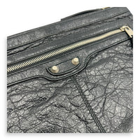 City Pouch Black in Calfskin, Ruthenium hardware