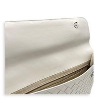 Intrecciato Clutch Silver in Lambskin, Silver hardware