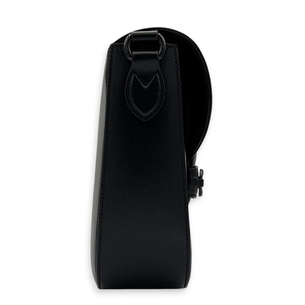 Horsebit 1955 Large Black Shoulder Bag in Calfskin, Black hardware