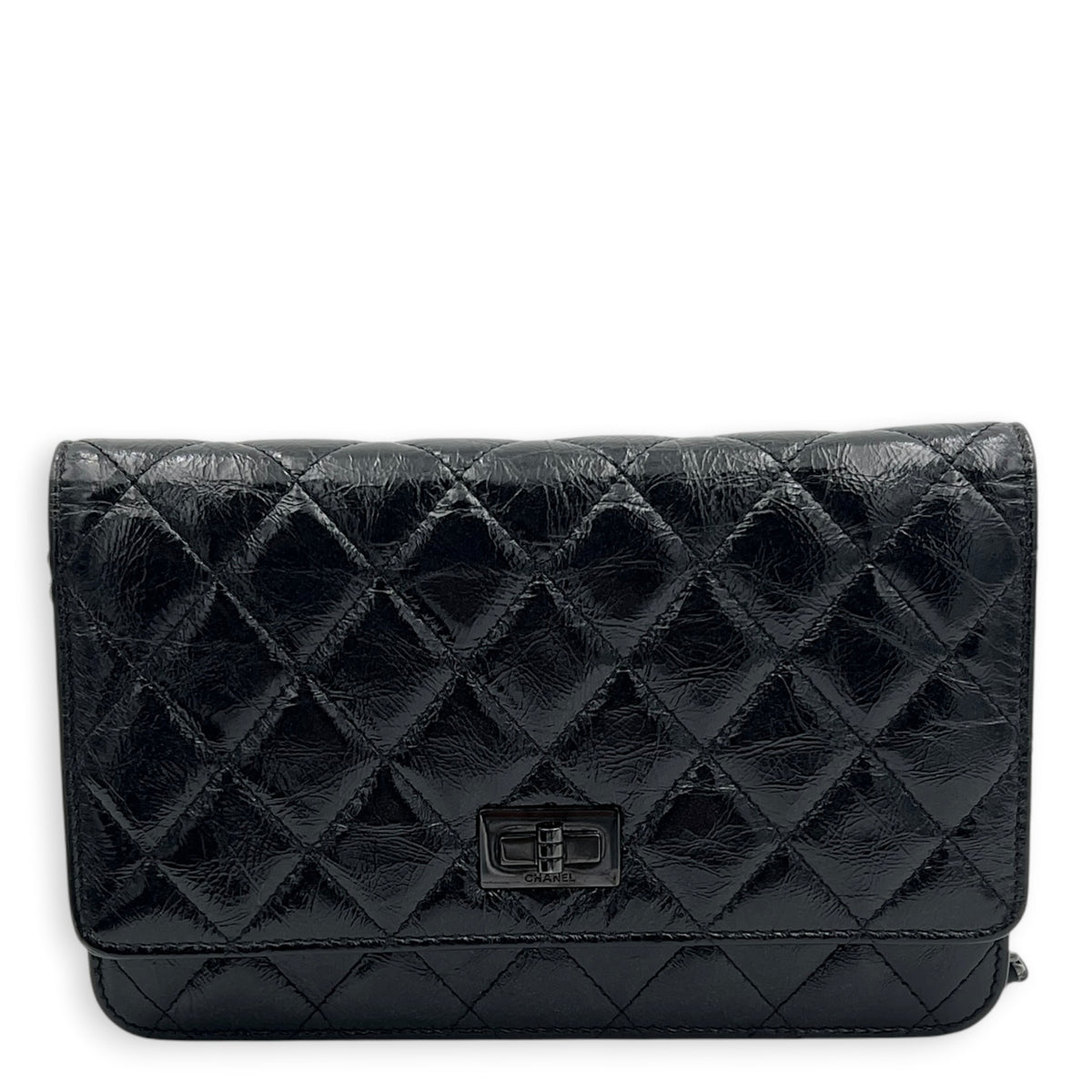 2.55 Black Wallet On Chain in Crinkled Patent, So Black hardware