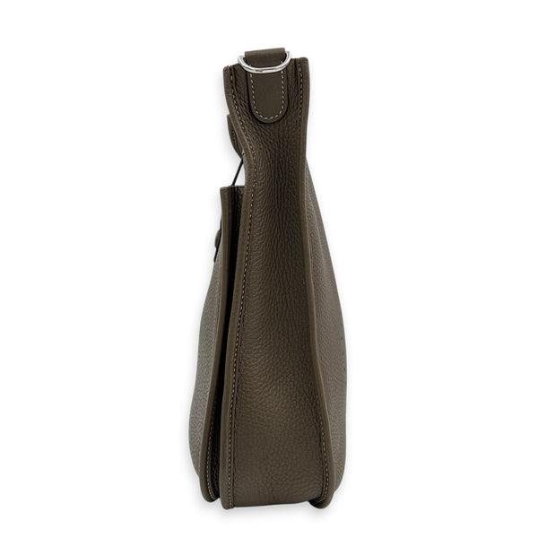 Evelyne III 29 Etoupe Crossbody Bag in Clemence, Palladium hardware