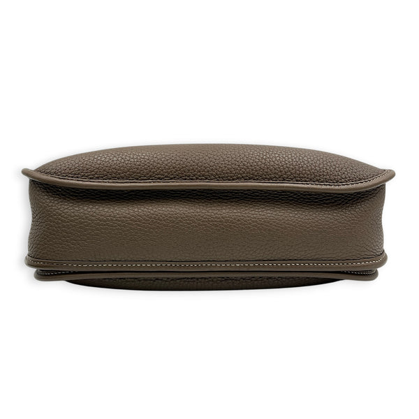 Evelyne III 29 Etoupe Crossbody Bag in Clemence, Palladium hardware