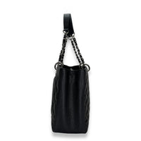 GST Black Shoulder Bag in Caviar Leather, Silver hardware