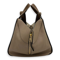 Loewe Hammock Shoulder Bag Small Beige in Calfskin, Gold hardware_8