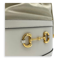 Gucci Horsebit 1955 White Bucket Bag in Calfskin, Gold hardware_6