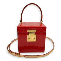 Louis Vuitton Bleecker Top Handle Bag Red in Vernis, Gold hardware_8