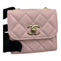 Chanel Trendy CC Wallet On Chain Pink in Lambskin, Gold hardware_7