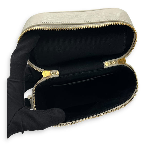 Saint Laurent Quilted 80's  Vanity Bag White in Calfskin, Gold hardware_6
