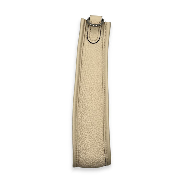 Hermès Evelyne TPM Nata Crossbody Bag in Clemence, Palladium hardware_4