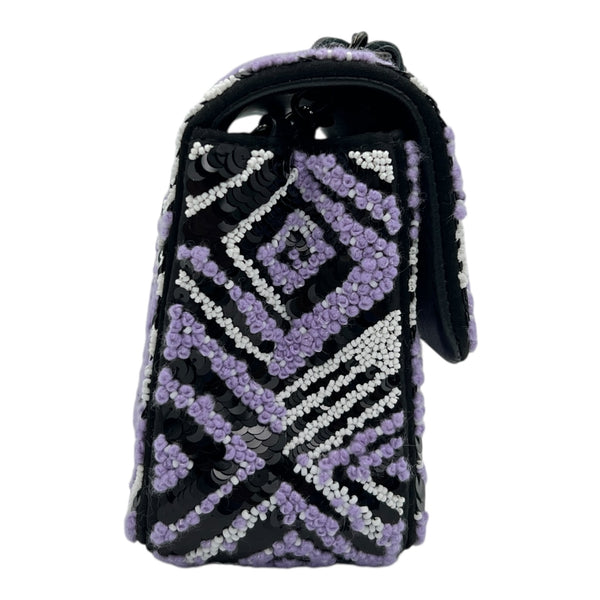CC Regtangle Sequin Embroidered Flap Silver Shoulder Bag in, Black hardware