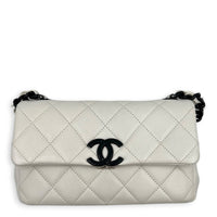 My Everything Shoulder Bag White in Caviar Leather, Black hardware