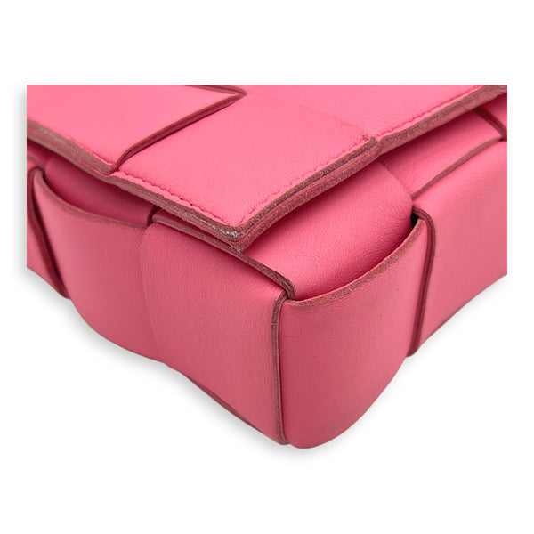 Cassette Crossbody Bag Pink in Calfskin, Silver hardware
