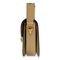 Horsebit 1955 Shoulder Bag Beige in Calfskin, Gold hardware